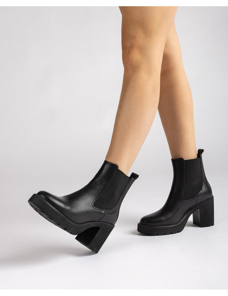 Bottines Chelsea Superlight En Cuir-black thumbnail 4